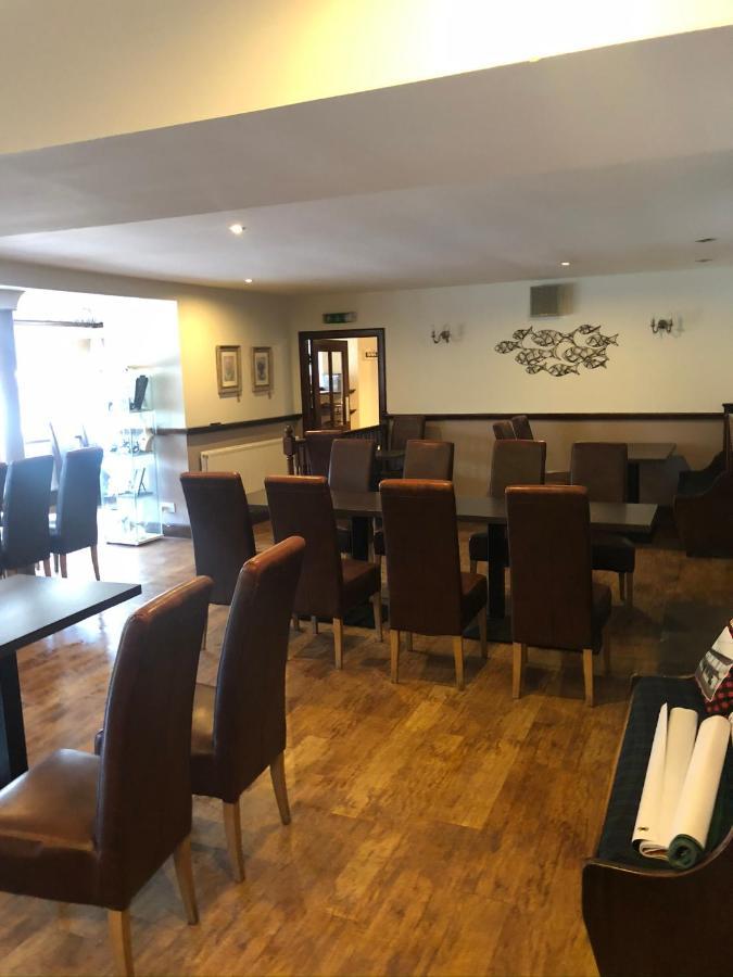 The Anglers Inn Perth Exterior foto